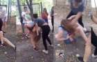 В сети появилось шокирующее видео драки подростков в Одессе