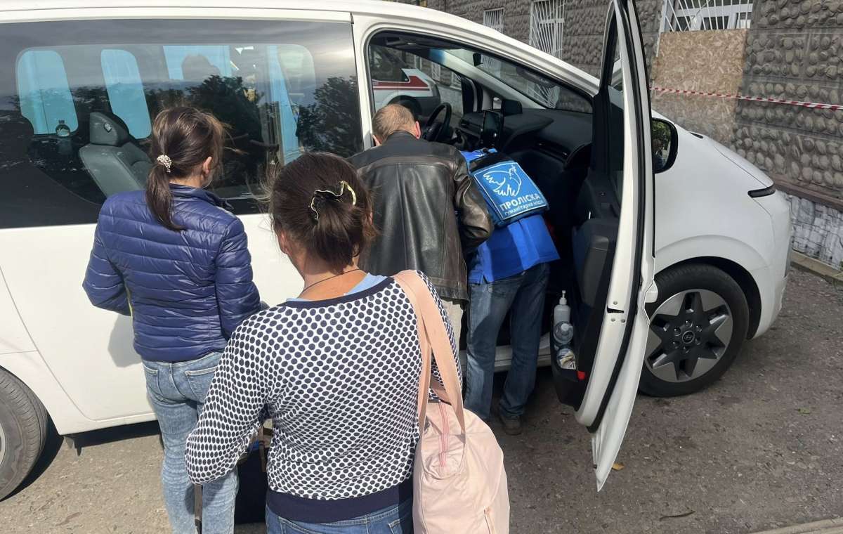 Сегодня «Пролиска» вывезла из Константиновки еще 18 человек