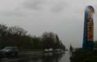 КПВВ «Зайцево» непогоду и 27 апреля встречает скоплением людей
