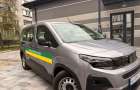 Солідарність громад: Буча передала Слов’янську автомобіль для соціальних потреб
