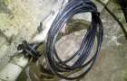 В Мариуполе местный житель срезал с дома 162 метра телекоммуникационного кабеля