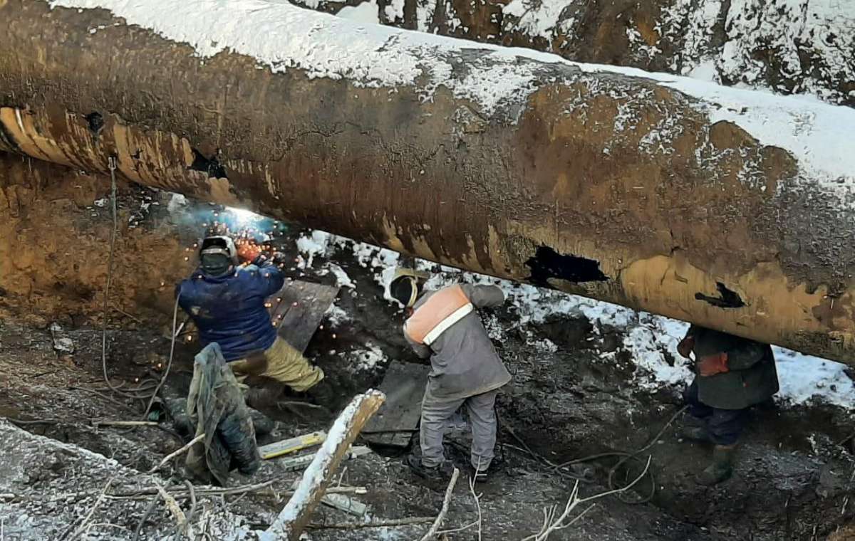 Жители Донецкой области разбирают воду из систем отопления: Под угрозой работа котельных