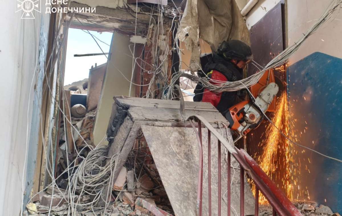 В Дружковке спасатели тушили пожар после обстрела