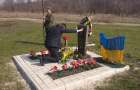 В Славянске прошел митиг-реквием в память о первых погибших во время проведения АТО украинских силовиках