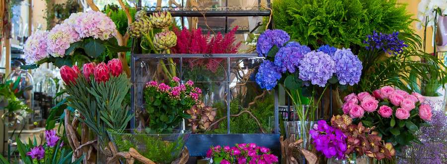 Как выбрать идеальный букет и подарок для любого события