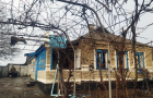Обстрелы на Донбассе — повреждены дома, более тысячи человек остались без света