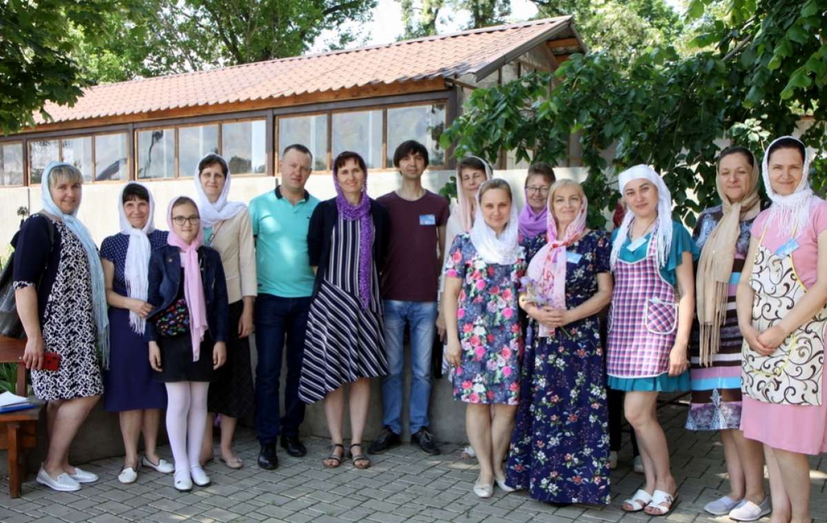 Ребята из шести Воскресных школ в Константиновке собрались для игры «Паломник» 