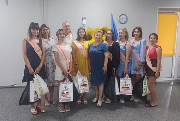 До Дня незалежності України в Іллінівській ТГ провели конкурс краси