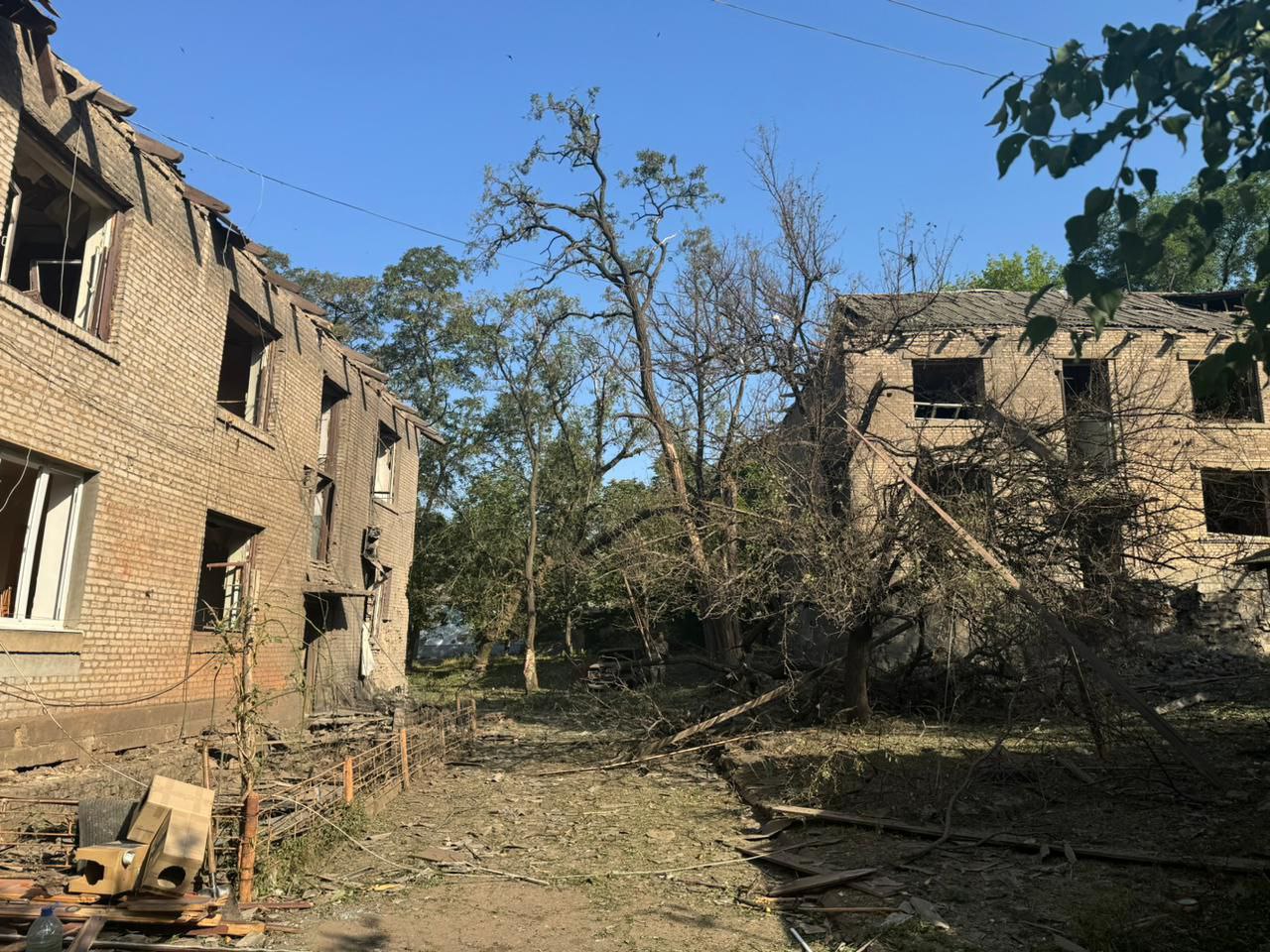 Последствия обстрела Константиновки ночью 5.07