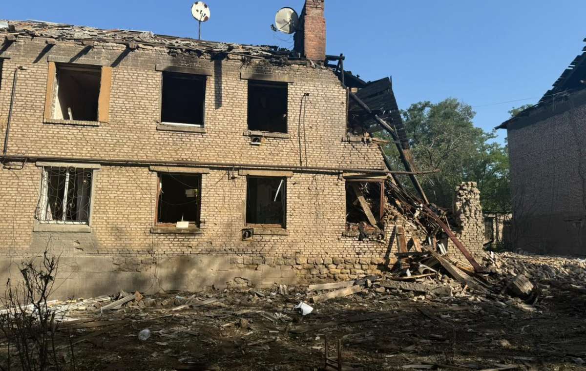 По Константиновке ударили БПЛА и двумя авиабомбами: Последствия атак