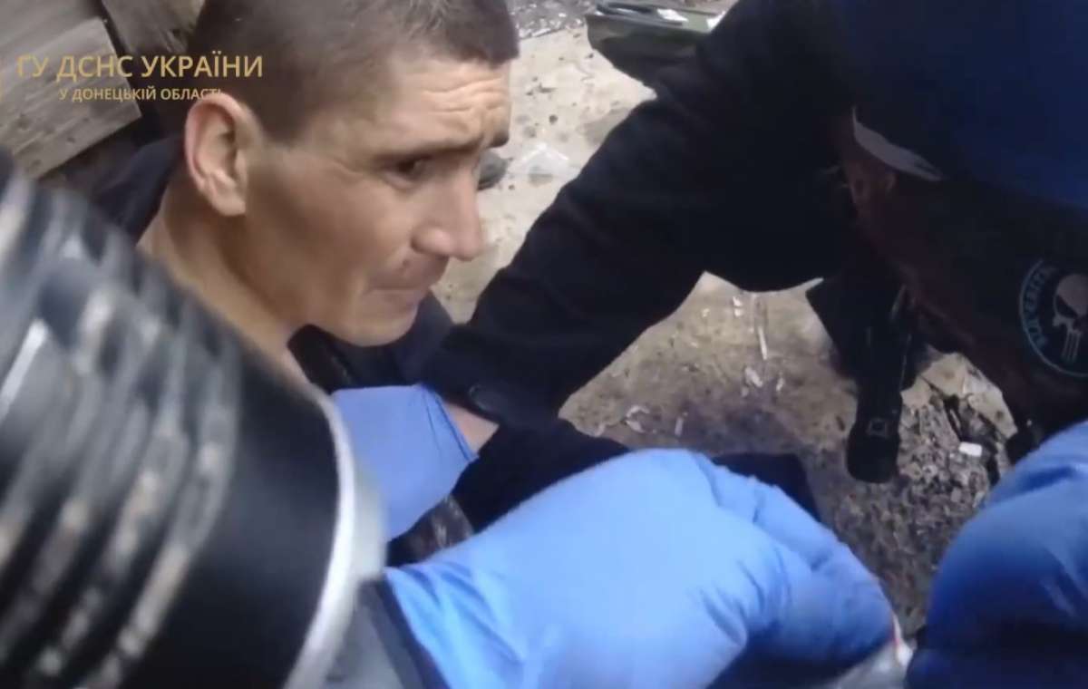 В Костянтинівку привезли пораненого в результаті обстрілу чоловіка